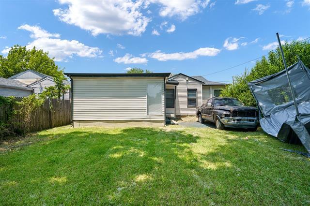 Building Photo - 2334 Hudspeth Ave