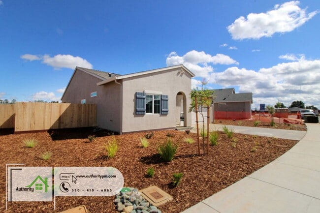 Building Photo - 2839 Hopkins Ave