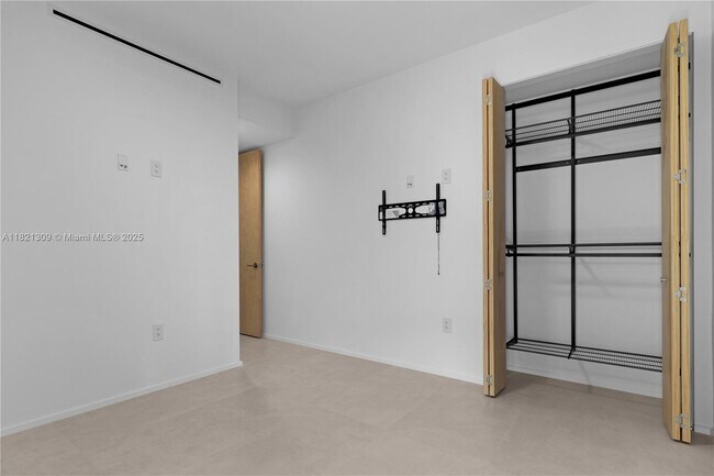 Building Photo - 4430 W Flagler St