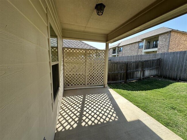 Building Photo - 4014 Mobley Cir