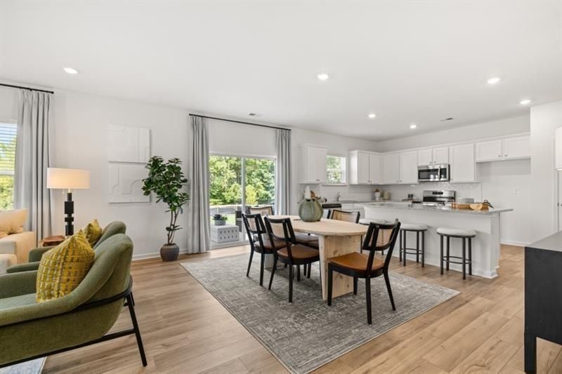 Building Photo - 1429 Hunter Trl