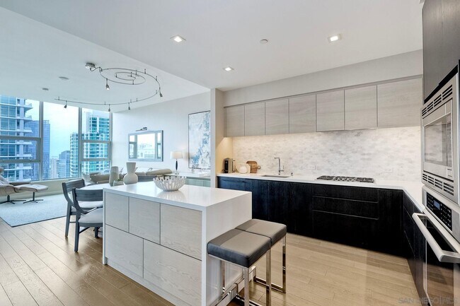 Building Photo - 1388 Kettner Blvd