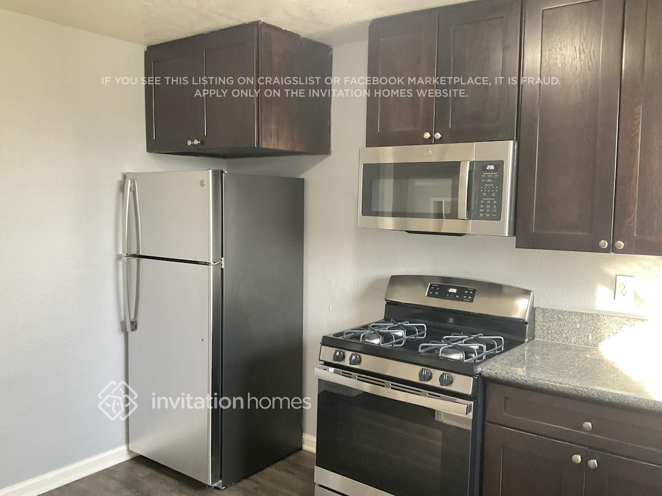 Building Photo - 2643 Etiwanda Ave