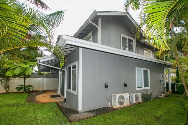 Building Photo - Spacious, private Mililani Tech Park resid...