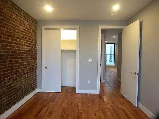 Building Photo - 3 bedroom in NEW YORK NY 10032