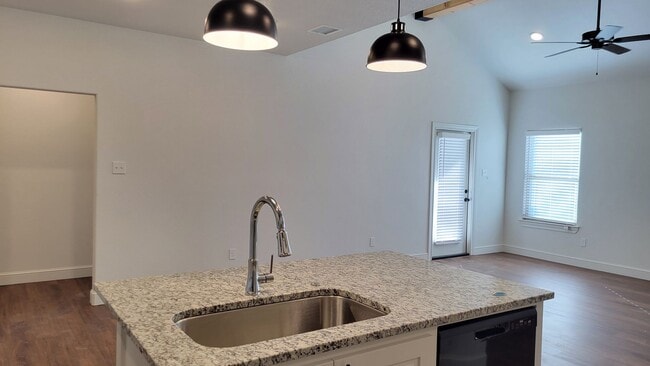 Building Photo - 7208 22nd Pl