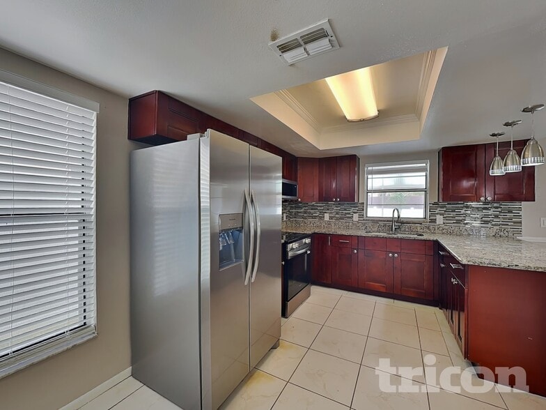 Building Photo - 4413 Shadberry Dr