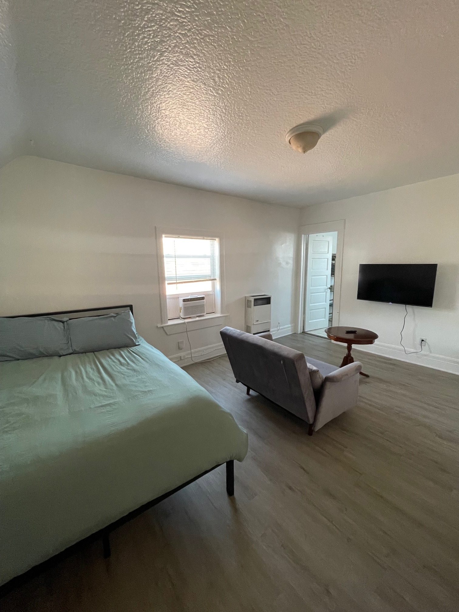 Building Photo - 4510 N Figueroa St