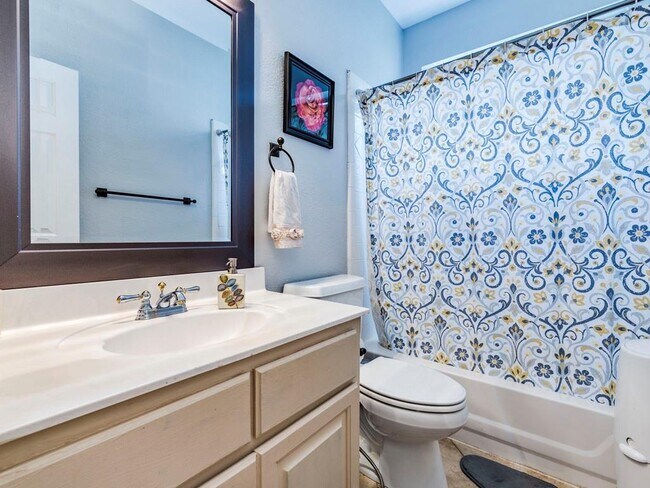 Building Photo - 5847 Back Bay Ln