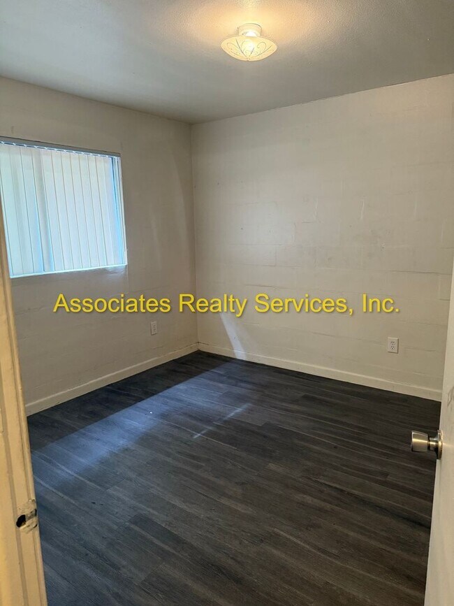 Building Photo - Beaucage-Whitney Park (Lot 6) -3126-3130