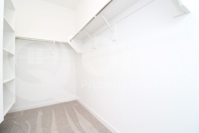 Building Photo - 21810 N Lynn St