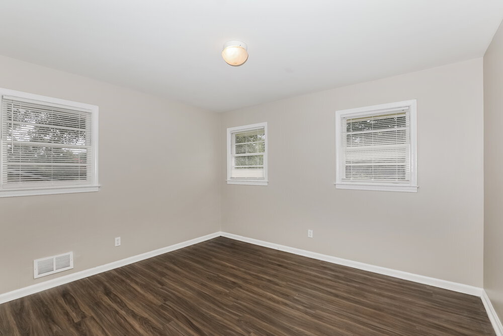 Building Photo - 7487 Grayson Dr