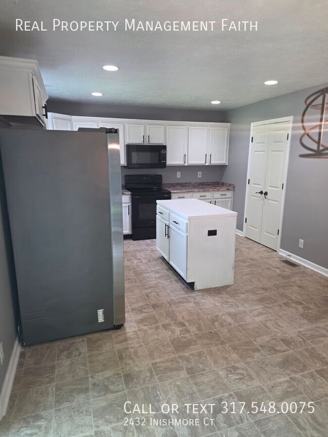 Building Photo - 2432 Inishmore Ct