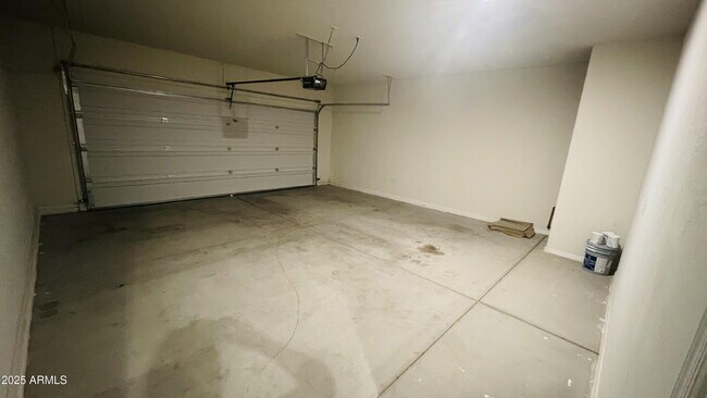 Building Photo - 36029 W Prado St