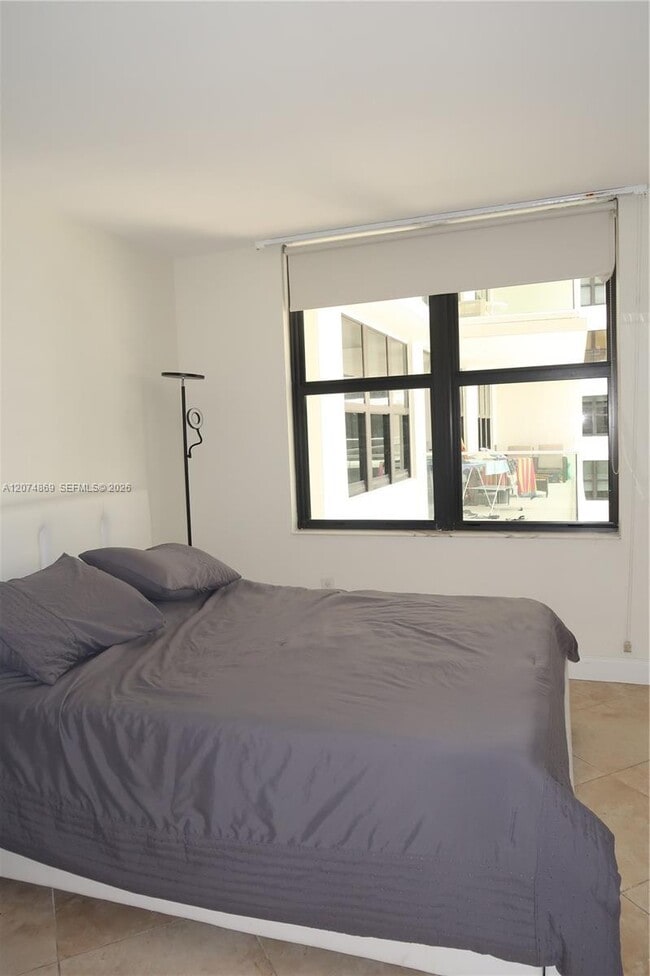 Building Photo - 9801 Collins Ave