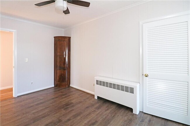 Building Photo - 65 Friendship St