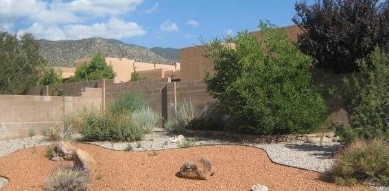 Building Photo - 13200 Silver Peak Pl NE