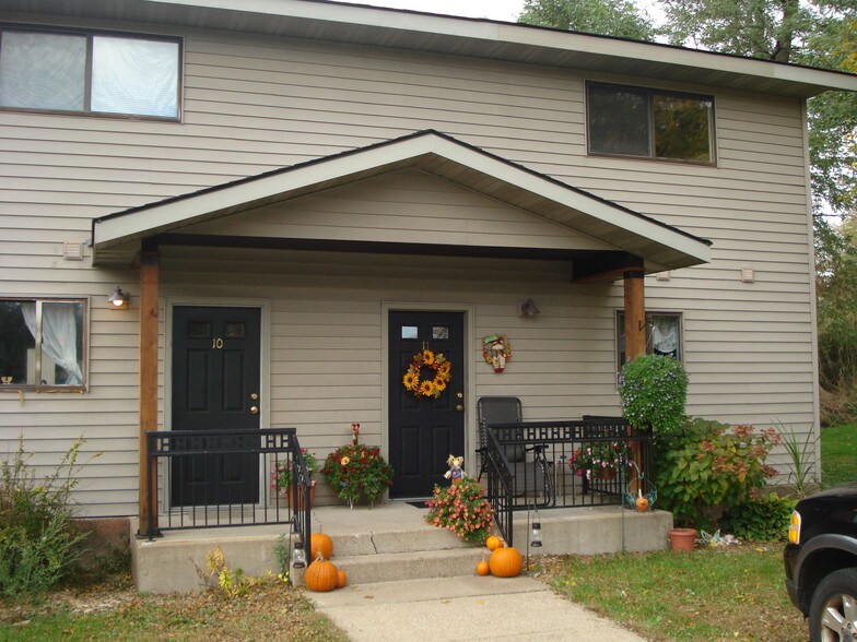 Building Photo - 1200 2nd St