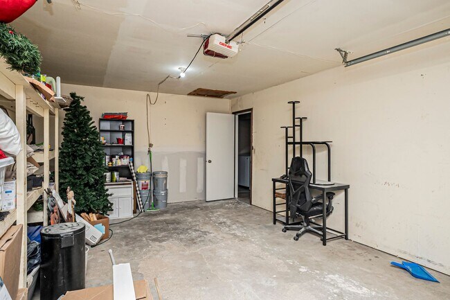 Building Photo - Please View 3D Virtual Walk-Through Before...