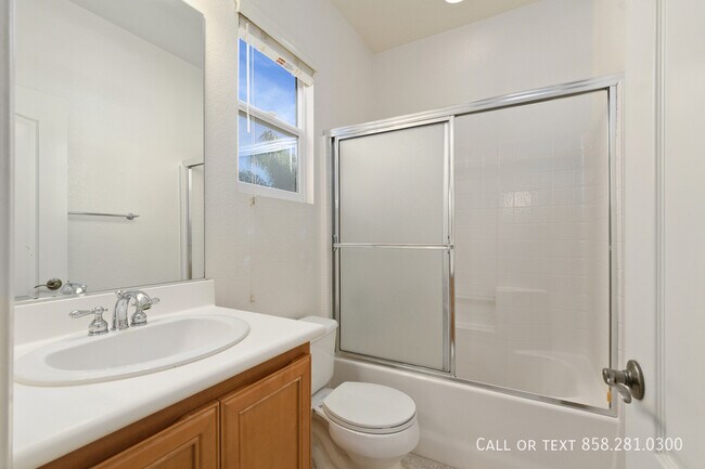 Building Photo - 8320 Bryn Glen Way