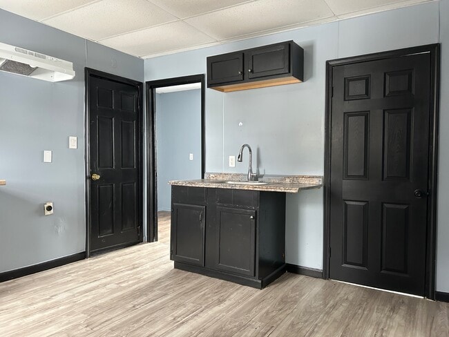 Building Photo - 108 North St