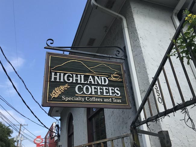 WALK TO HIGHLAND COFFEES! - 167 E State St