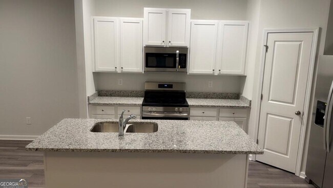 Building Photo - 122 Brexley Dr