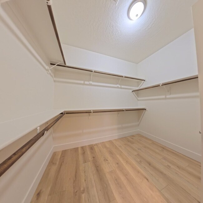 Building Photo - Exceptional Dual Master Residence with Modern Upgrades