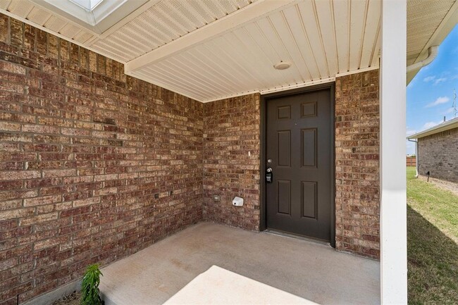 Building Photo - 2213 SE 89th Terrace