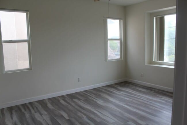 Building Photo - 13289 Coffeetree St