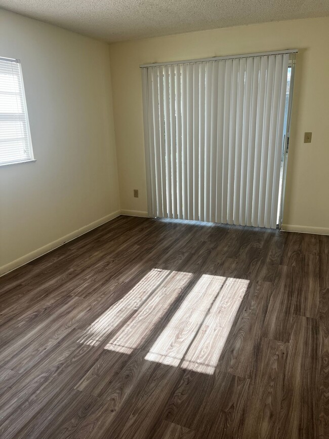 Floorplan - Canterbury Place Apartments