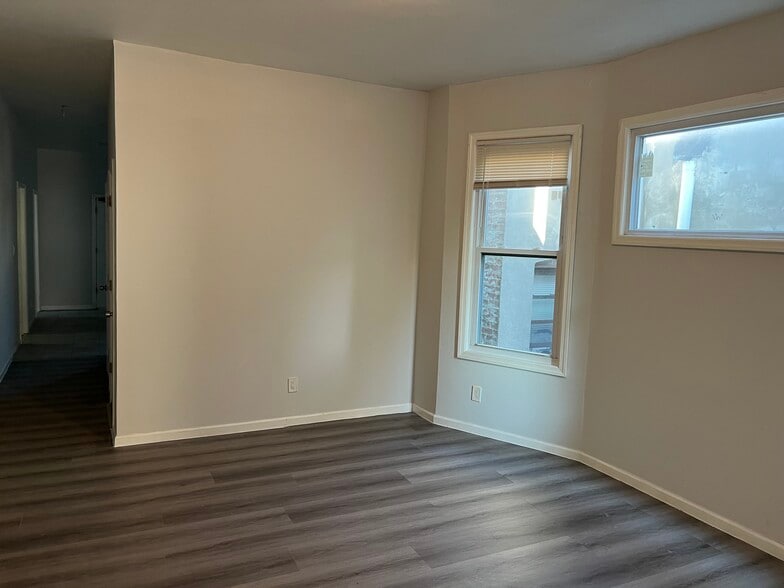 Building Photo - 109 Frank E Rodgers Blvd N