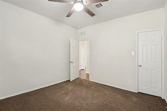 Building Photo - 2360 Toposa Dr