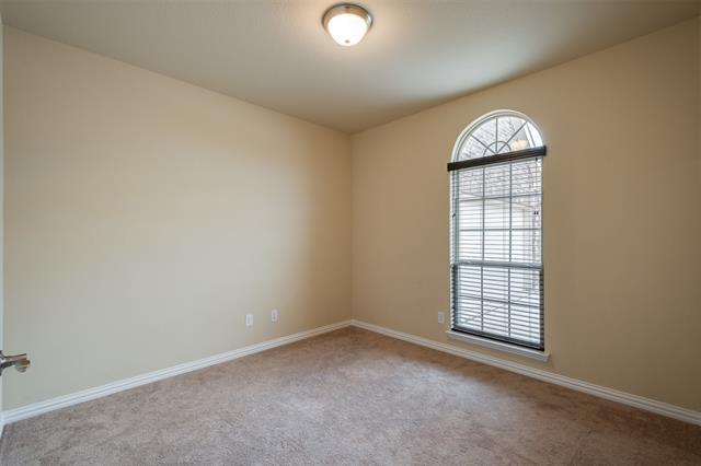 Building Photo - 808 Hertfordshire Ln