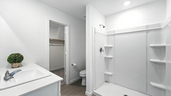 Building Photo - 764 Horsetail Ln