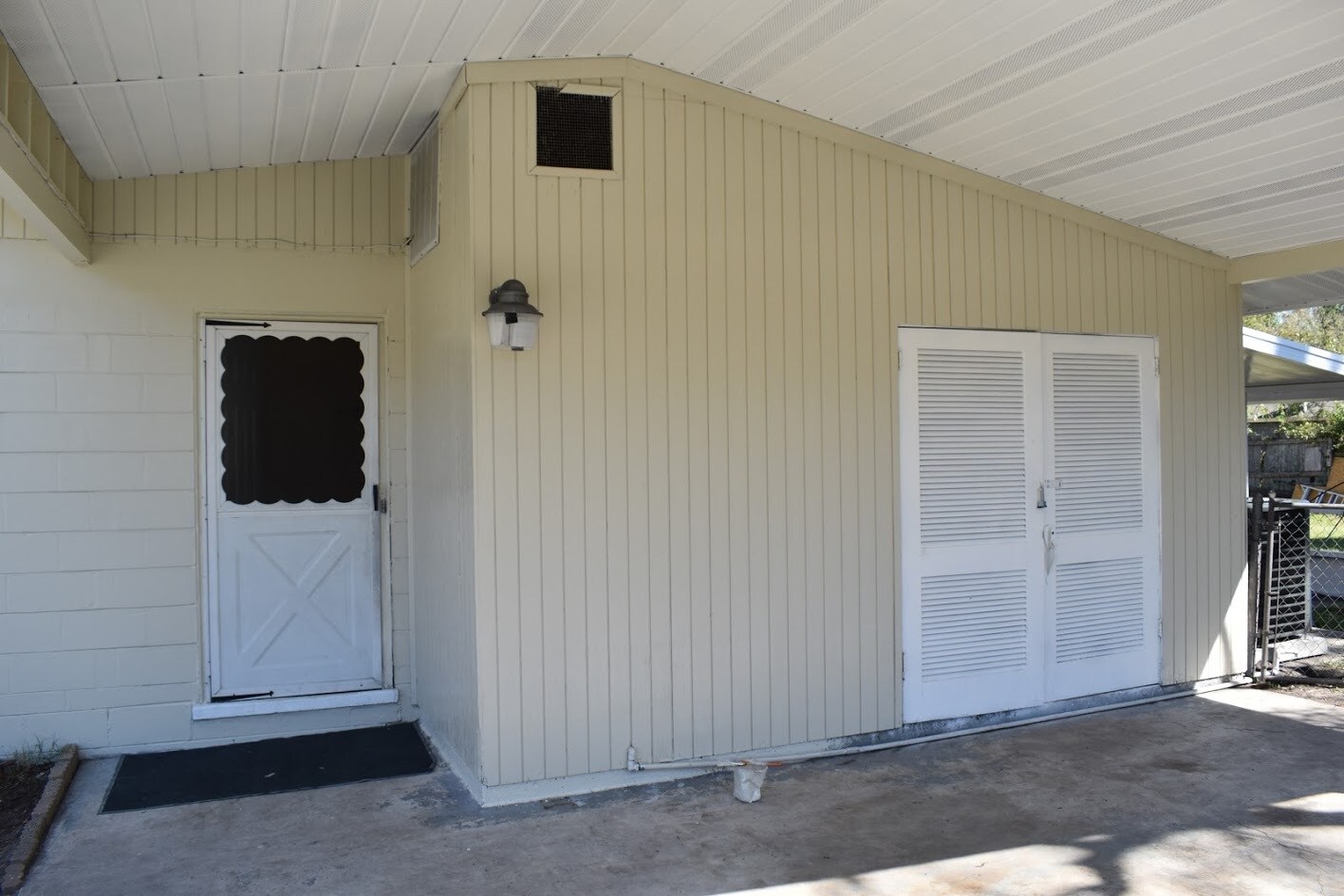 Building Photo - 4735 Redstone Dr