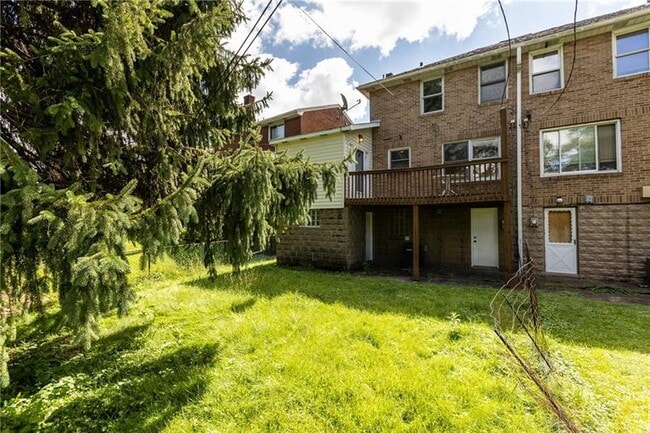 Building Photo - 3992 Beechwood Blvd