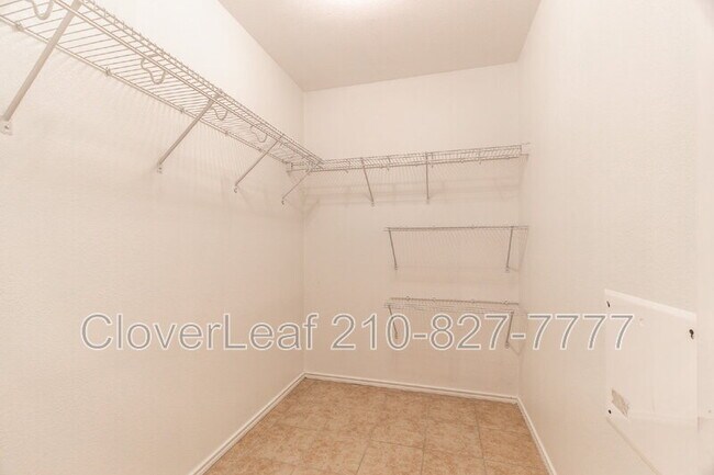 Building Photo - 9810 Magnolia Run