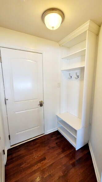 Building Photo - 4420 Belfast Rd