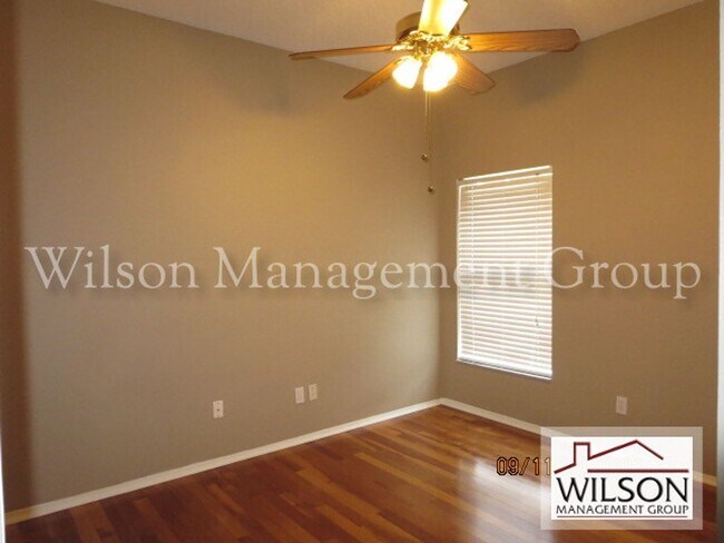 Building Photo - 3 br, 2 bath House - 2942 Oak Hammock Court