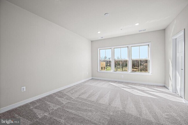 Building Photo - 3505 Lucca Ln