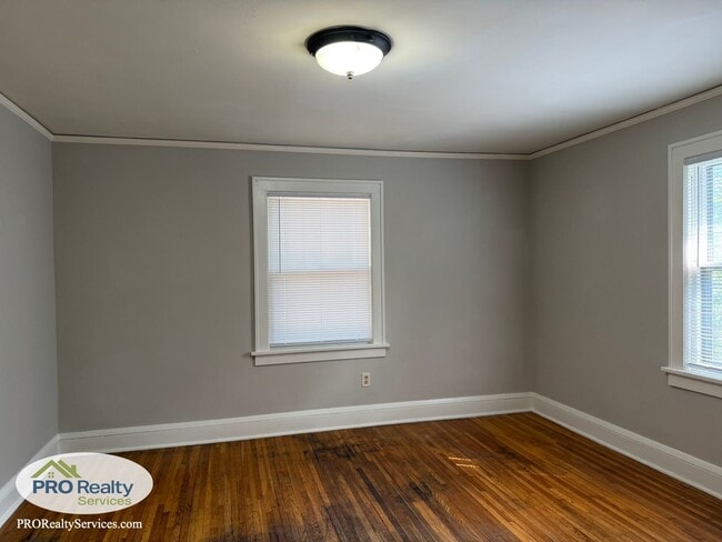 Building Photo - 1296/1298 Lafond Ave