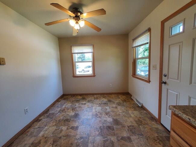 Building Photo - 1414.5 S 14th St