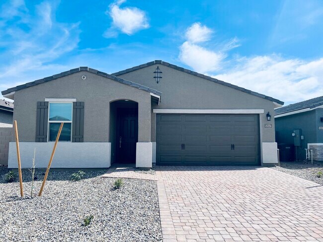 Primary Photo - 12647 W Country Club Trail