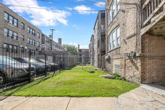 Building Photo - 8241 S Maryland Ave