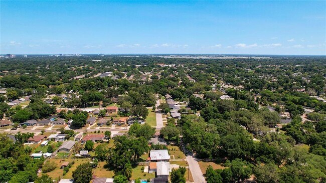 Building Photo - 2812 Dawley Ave