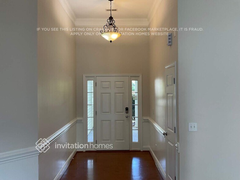 Building Photo - 136 Elizabeth Hearth Rd