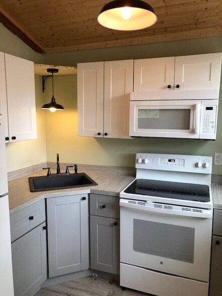 Building Photo - 1243 Old Dorsey Rd