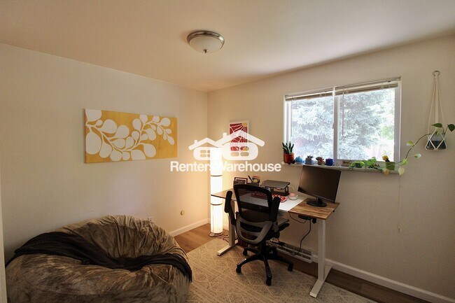 Building Photo - 1405 Abilene Dr