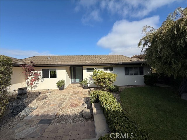Building Photo - 2897 Chateau Way